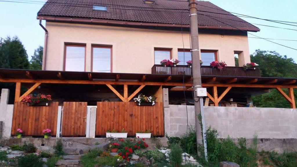 Apartmany Sharka -Sarka Justrova Decin Exterior photo